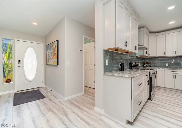 3rd image of 17561 Canal Cove Ct, Fort Myers Beach, FL 33931 | MLS# 2026008561
