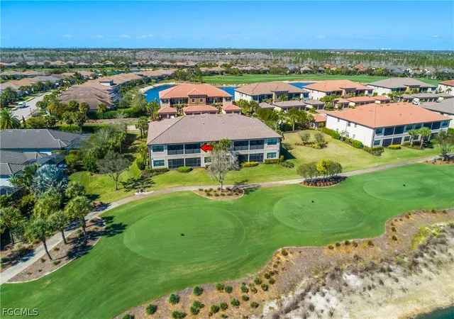 4th image of 9366 Pocida Ct, Naples, FL 34119