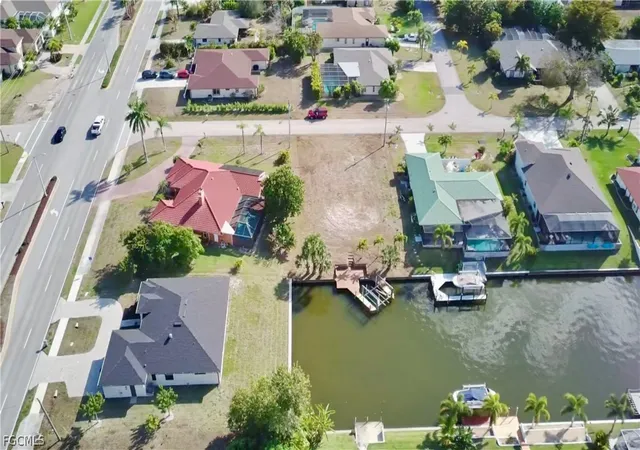 Photo 3 of Land for sale at 819 Se 33rd Terrace, Cape Coral, FL 33904 | MLS# 2026008633 | Listing updated on 2026-07-20