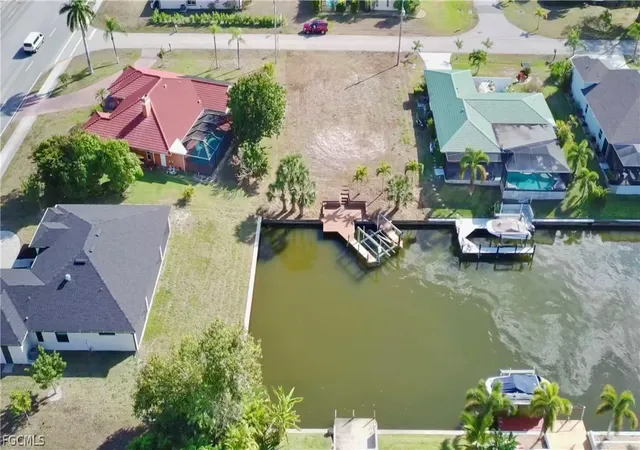 Photo 3 of Land for sale at 819 SE 33rd Terrace, Cape Coral, FL 33904 | MLS# 2026008633 | Listing updated on 2026-07-20