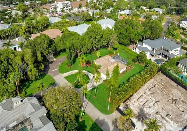34th image of 690 Murex Dr, Naples, FL 34102 | MLS# 226007174