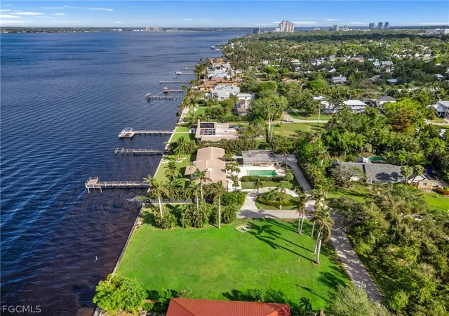 5th image of 3508 Stuart Ct, Fort Myers, FL 33901 | MLS# 2026008685