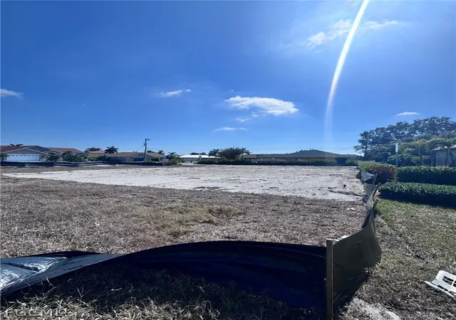 Photo 1 of Land for sale at 1402 Cape Coral Pkwy W, Cape Coral, FL 33914 | MLS# 2026008720 | Listing updated on 2026-06-17