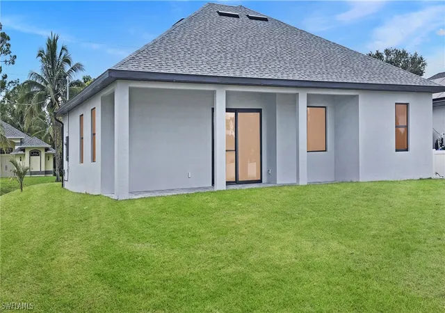 21st image of 1029 Apple Ave, Lehigh Acres, FL 33971 | MLS# 226007644
