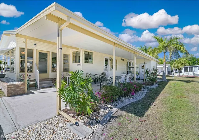 3rd image of 9867 Sugarberry Wy, Fort Myers, FL 33905 | MLS# 2026008845