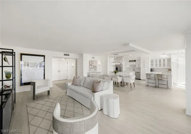 3rd image of 4401 Gulf Shore Blvd N #C605, Naples, FL 34103 | MLS# 226003329