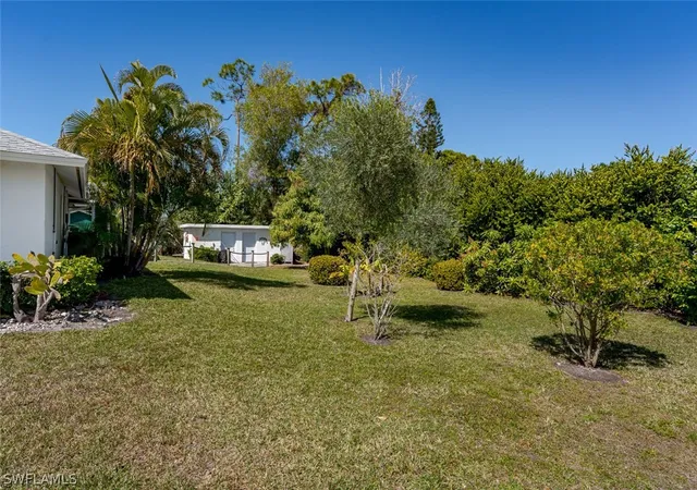 Photo 3 of Single family home for sale at 661 E Valley Dr, Bonita Springs, FL 34134 | MLS# 226007280 | Listing updated on 2026-07-27