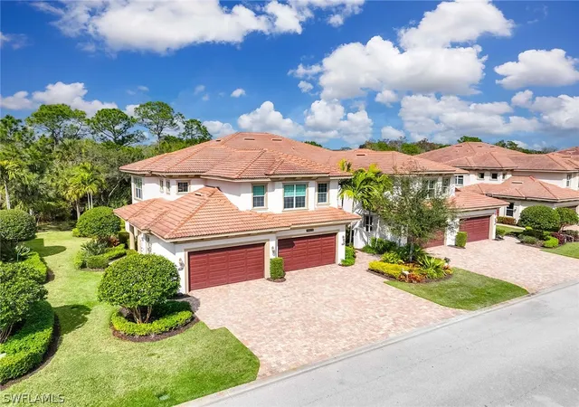 1st image of 7825 Hawthorne Dr, Naples, FL 34113