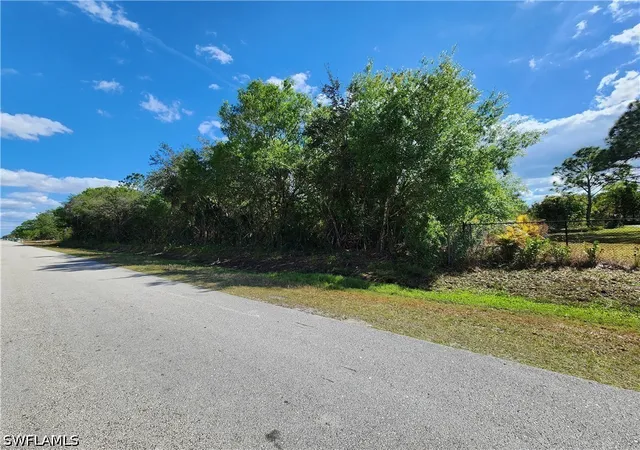 5th image of 3266 58Th Ave Ne, Naples, FL 34120 | MLS# 226008115