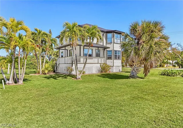 33rd image of 2420 Poinciana Ave, St James City, FL 33956 | MLS# 2026009100