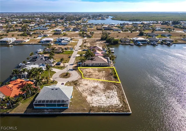 4th image of 2826 Nw 43Rd Pl, Cape Coral, FL 33993 | MLS# 2026009185