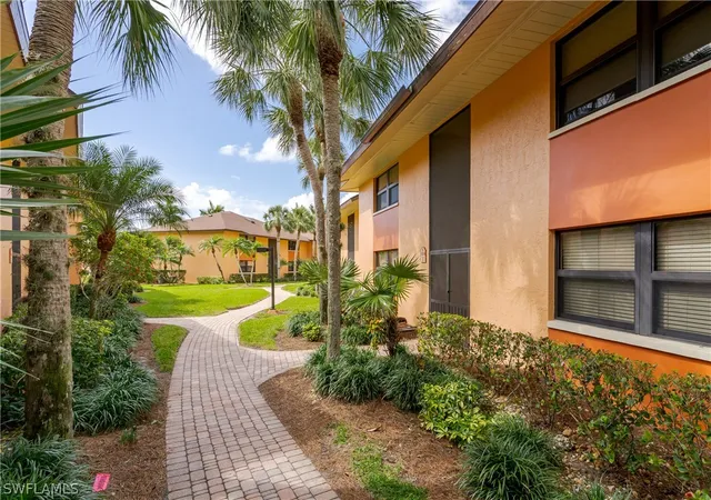 2nd image of 1514 Mainsail Dr #4, Naples, FL 34114 | MLS# 226008230