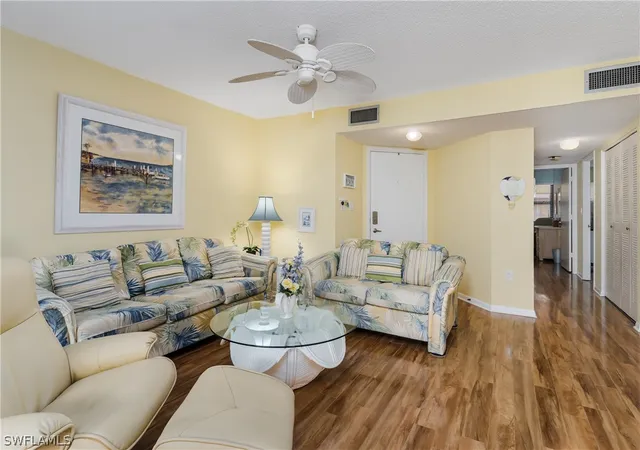 4th image of 1514 Mainsail Dr, Naples, FL 34114