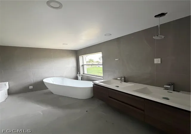 5th image of 2228 Sw 43Rd St, Cape Coral, FL 33914 | MLS# 2026009328