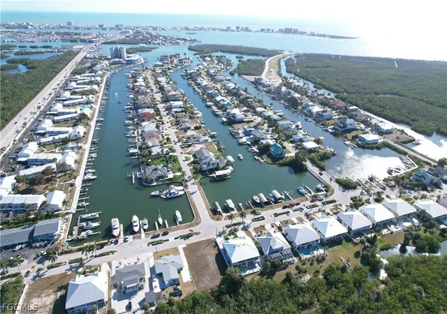 4th image of 12110 Siesta Dr, Fort Myers Beach, FL 33931 | MLS# 2026009406
