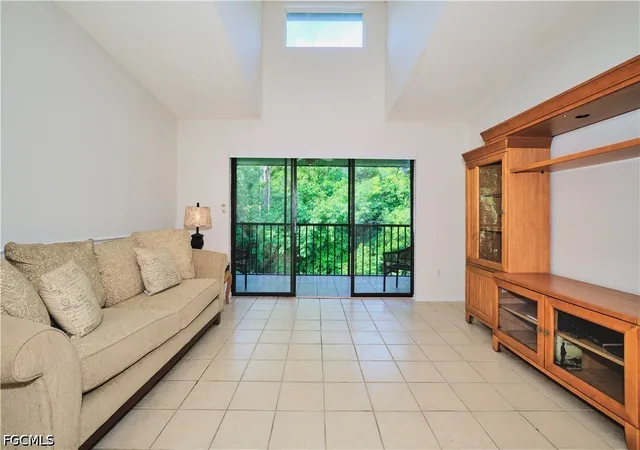 Listing Photo 5 - Condo for sale in building located at 9650 Grn Cypress Ln, Fort Myers, FL 33905 - Unit #22