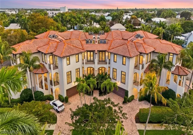 1st image of 1008 7th St S #B1, Naples, FL 34102 | MLS# 226006477