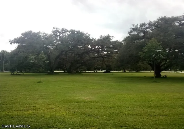 Photo 3 of Single family home for sale at 371 N Riverview St, Labelle, FL 33935 | MLS# 226008480 | Listing updated on 2026-07-29