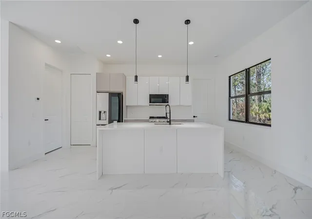 5th image of 1927 Redmont Ave, Lehigh Acres, FL 33972 | MLS# 2026009560