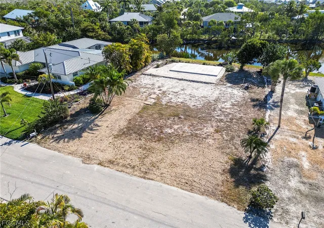 4th image of 1016 Fish Crow Rd, Sanibel, FL 33957 | MLS# 2026009591