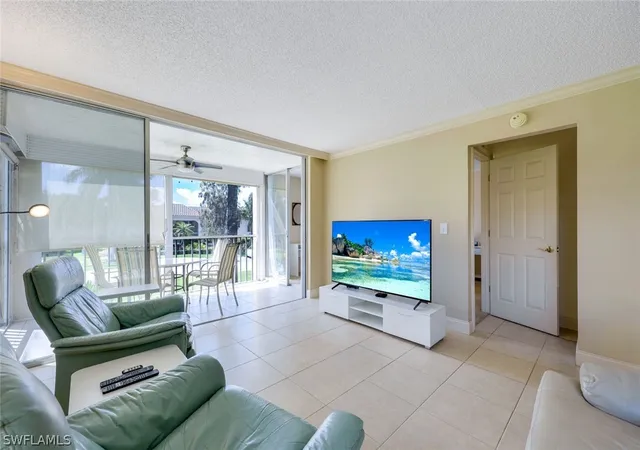 Homes for sale in NAPLES, FL | 1057 Forest Lakes Dr, NAPLES, FL 34105