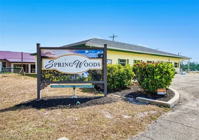 Homes for sale in North Fort Myers, FL | 7638 Peyraud Dr, North Fort Myers, FL 33917 | MLS# 2026009668