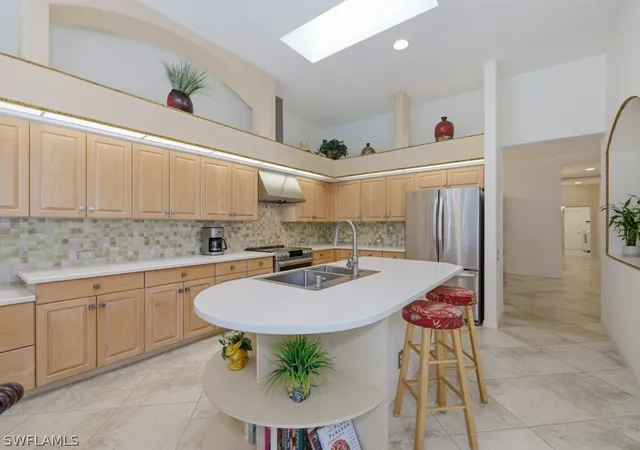 Homes for sale in Naples, FL | 5835 Persimmon Wy, Naples, FL 34110 | MLS# 226007773
