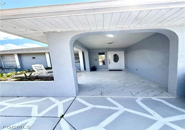 Photo 3 of Single family home for sale at 1410 Caywood Cir S, Lehigh Acres, FL 33936 | MLS# 2025025057 | Listing updated on 2026-07-24