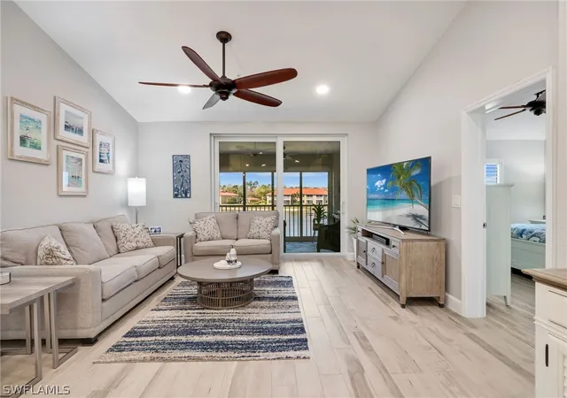 2nd image of 6890 Huntington Lakes Cir, Naples, FL 34119