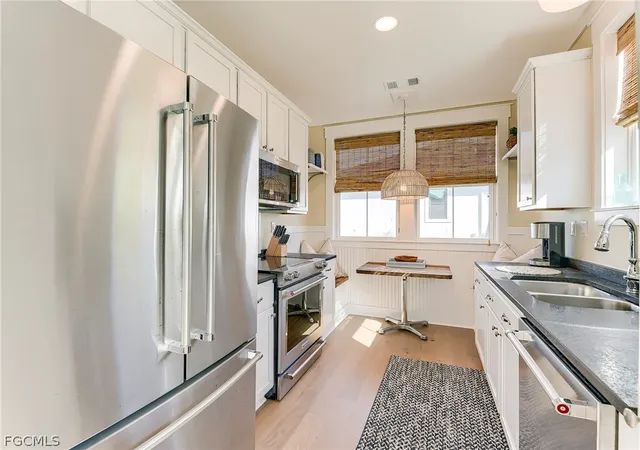 4th image of 1550 Centre St, Sanibel, FL 33957 | MLS# 2026009835