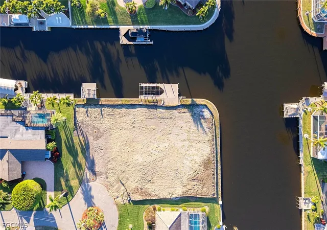 Photo 4 of Land for sale at 3303 SE 18th Place, Cape Coral, FL 33904 | MLS# 2026010026 | Listing updated on 2026-08-28