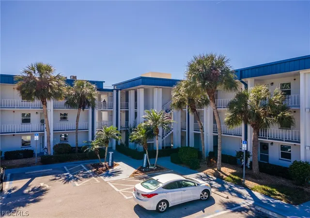 Homes for sale in Fort Myers, FL | 1724 Pine Valley Dr #318, Fort Myers, FL 33907 | MLS# 2026010042