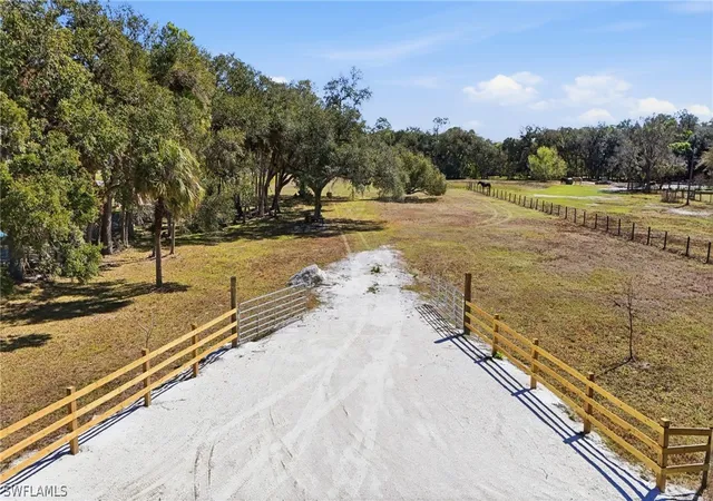 Photo 3 of Sale Pending at 4821 Oak Acres Ln, Fort Myers, FL 33905 | MLS# 226009011 | Listing updated on 2026-06-19
