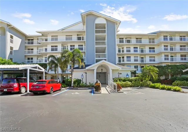 Photo 3 of Condo for sale at 340 Horse Crk Dr #307, Naples, FL 34110 | MLS# 226008605 | Listing updated on 2026-07-02