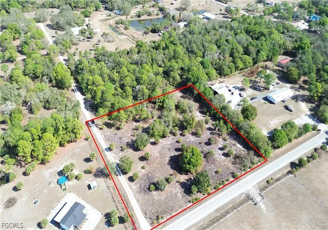 2nd image of 1201 Homestead Ave, Clewiston, FL 33440 | MLS# 2026010071