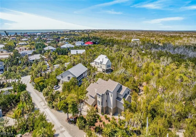 Photo 3 of Single family home for sale at 4209 Old Banyan Way, Sanibel, FL 33957 | MLS# 2026010117 | Listing updated on 2026-06-23