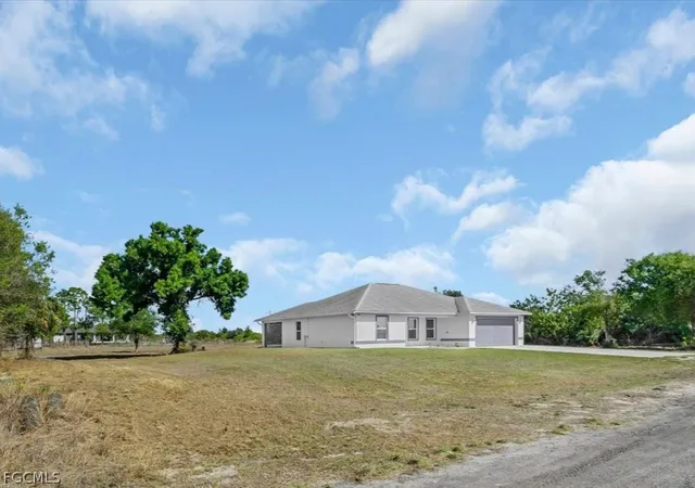 2nd image of 7500 5th Ter, Labelle, FL 33935 | MLS# 2026010147