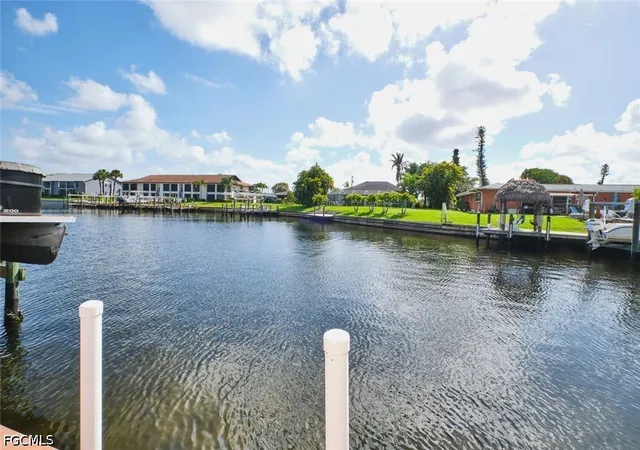 3rd image of 4707 Se 5Th Ave, Cape Coral, FL 33904