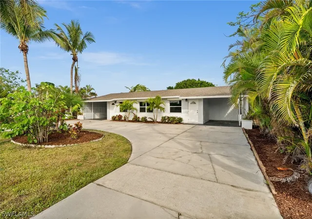 1st image of 781 101st Ave N, Naples, FL 34108 | MLS# 226007205