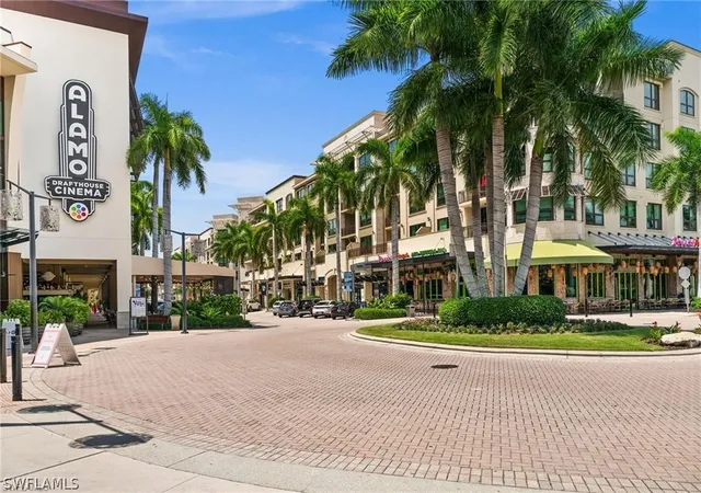 35th image of 781 101st Ave N, Naples, FL 34108 | MLS# 226007205