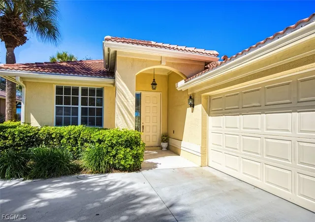 4th image of 10974 Callaway Greens Ct, Fort Myers, FL 33913 | MLS# 2026010242