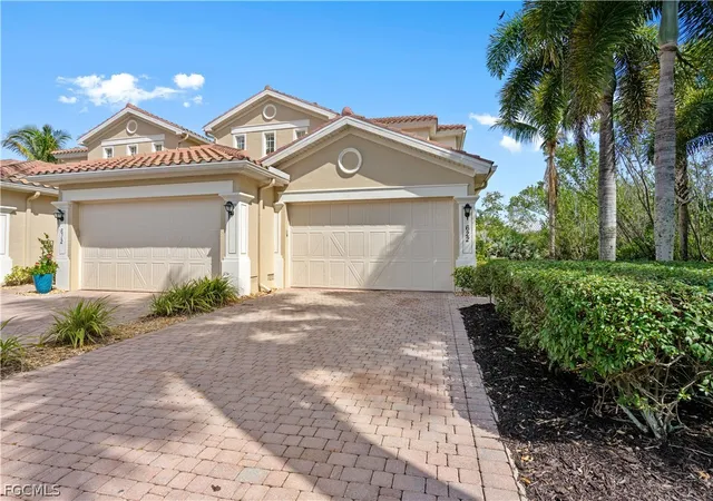 Photo 3 of Condo for sale at 14941 Reflection Key Cir #622, Fort Myers, FL 33907 | MLS# 2026010313 | Listing updated on 2026-08-28
