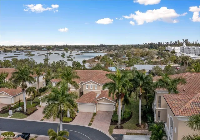 Listing Photo 5 - Condo for sale in building located at 14941 Reflection Key Cir, Fort Myers, FL 33907 - Unit #622