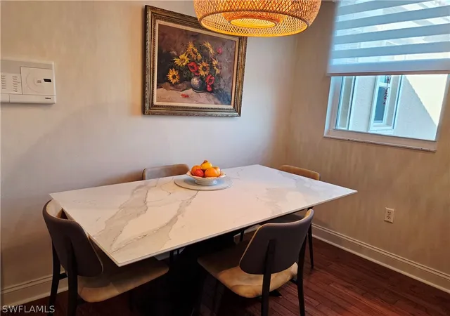 Listing Photo 5 - Condo for sale in building located at 6775 Huntington Lakes Cir, Naples, FL 34119 - Unit #202