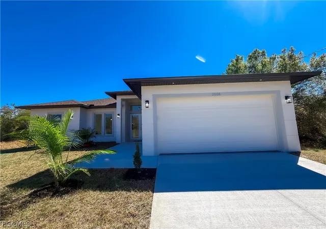 3rd image of 2008 Alliance Ln, Labelle, FL 33935 | MLS# 2026010363