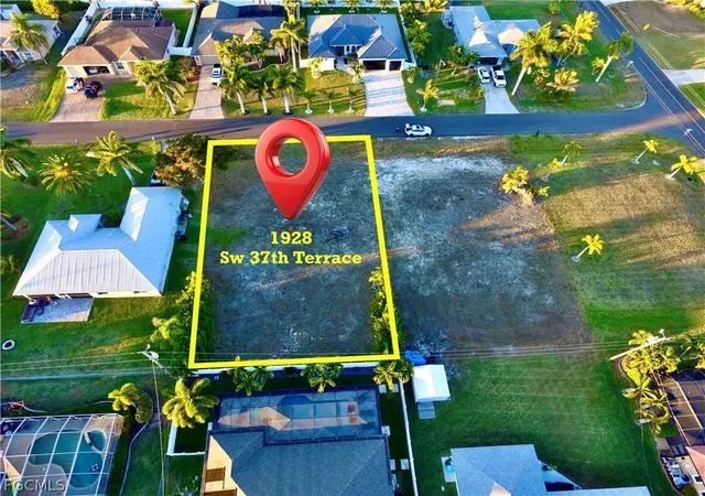 Photo 2 of Sale Pending at 1928 Sw 37th Terrace, Cape Coral, FL 33914 | MLS# 2026010434 | Listing updated on 2026-09-29