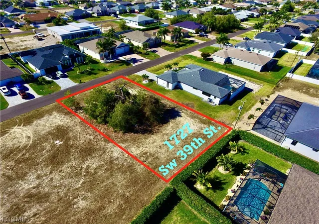 Photo 3 of Sale Pending at 1727 Sw 39th Street, Cape Coral, FL 33914 | MLS# 2026010439 | Listing updated on 2026-09-29