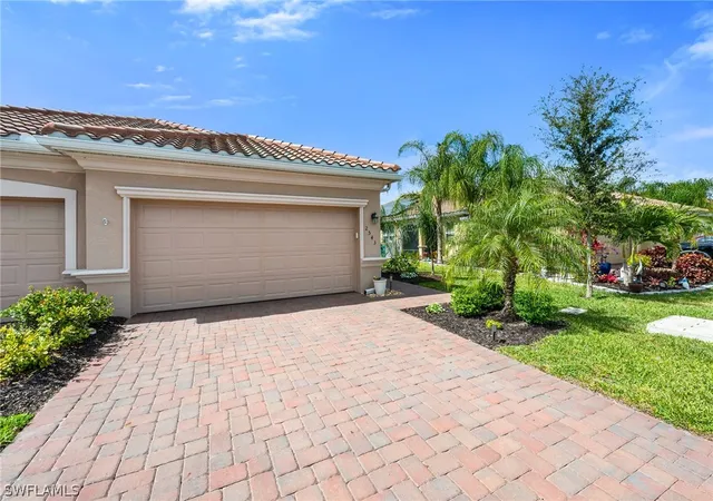 5th image of 2543 Vine Ave, Naples, FL 34120 | MLS# 226006790