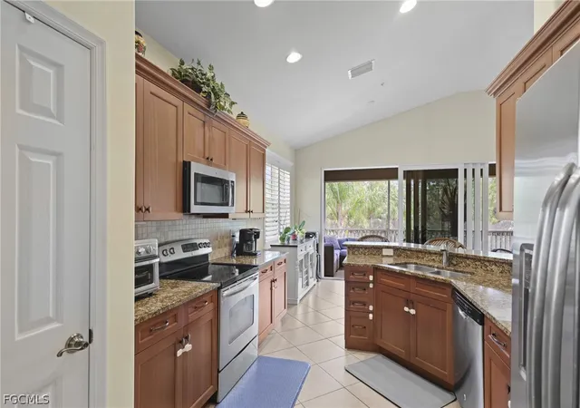 4th image of 6645 Alden Woods Cir, Naples, FL 34113