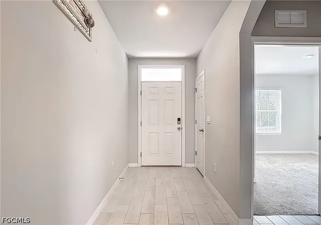 2nd image of 524 Glendale Ave, Labelle, FL 33935 | MLS# 2026010603